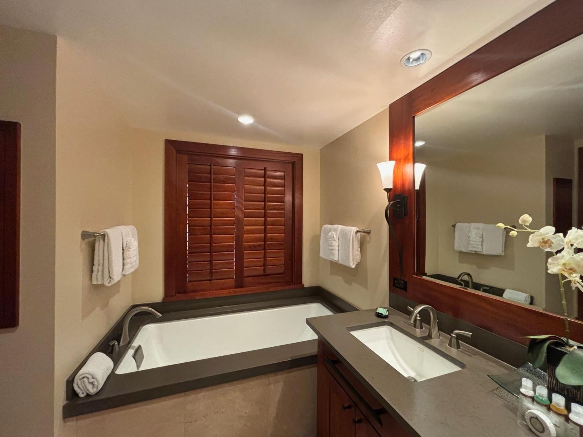 Ko Olina Beach Villas B304 - 3Br Luxury Condo With Stunning Ocean View & 2 Free Parking Kapolei Exterior foto
